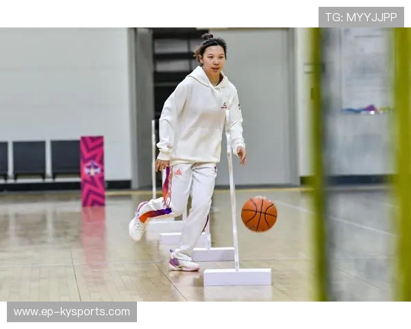 全明星训练营开启，明星球员提前热身，全明星球员名单